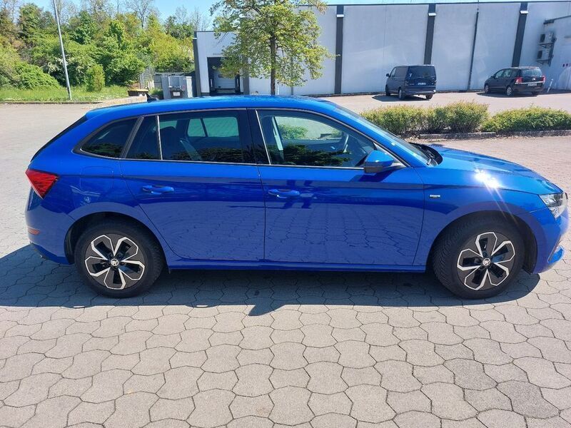 Blau Gebraucht 2021 Skoda Scala Drive Kleinwagen | 12.800 € - Bild 1/4