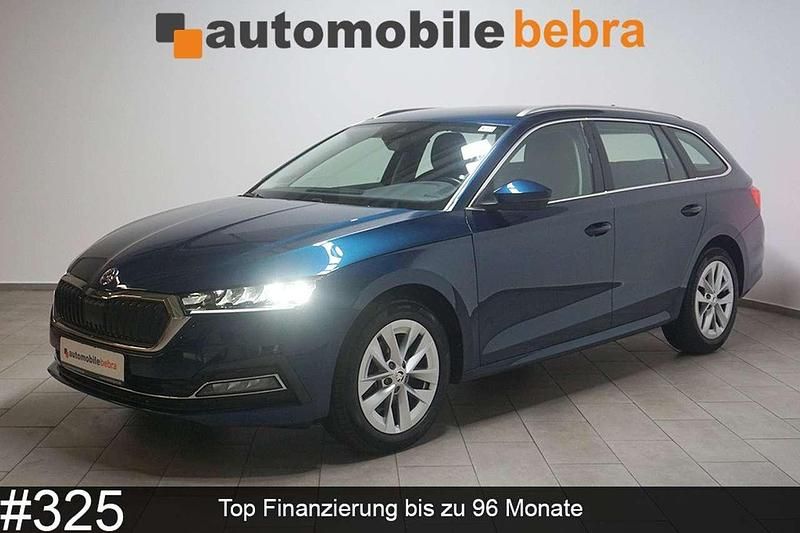 Lava blau Gebraucht 2020 Skoda Octavia Style Kombi | 22.990 € (Guter Preis) - Bild 1/4