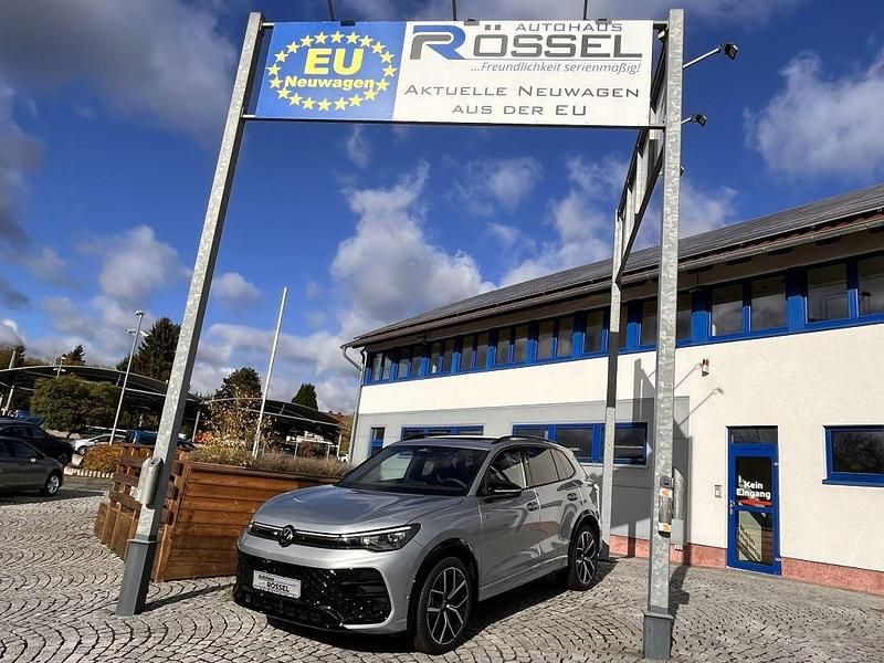 Neu VW Tiguan R-line 193 PS (141 kW) 2025 Oyster silver SUV