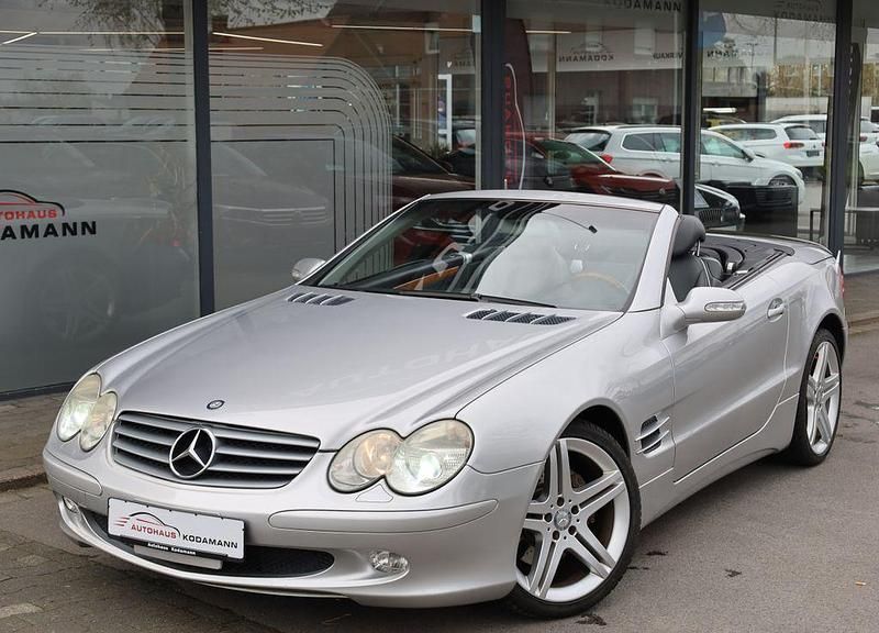 Gebraucht Mercedes SL500 306 PS (225 kW) 2003 Brillantsilber  metallicl Cabrio