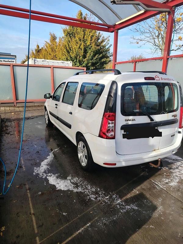 Gebraucht Dacia Logan MCV 75 PS (55 kW) 2009 Kombi