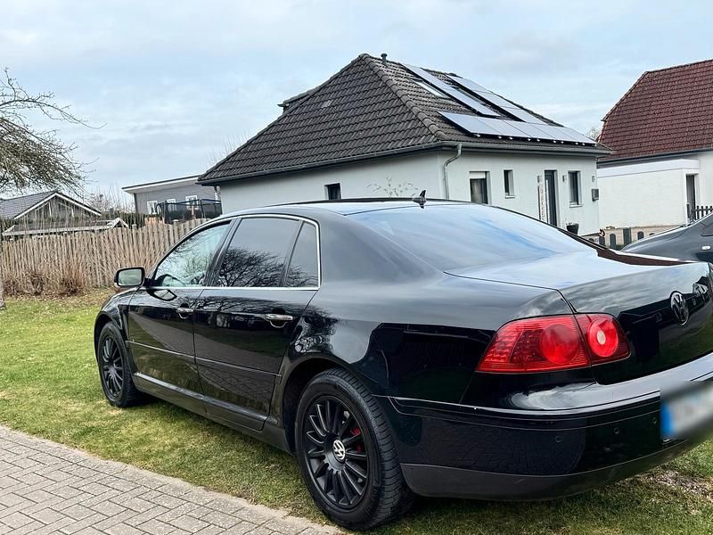 Gebraucht VW Phaeton 239 PS (175 kW) 2008 Schwarz Limousine