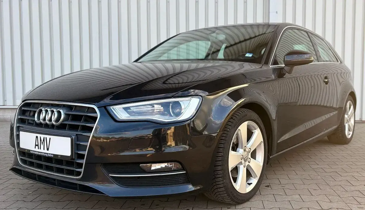 Second-hand Audi A3 Ambition 150 CP (110 kW) 2014 Negru Berlinǎ