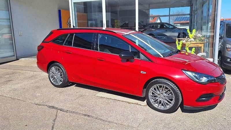 Gebraucht Opel Astra Ultimate 145 PS (106 kW) 2021 Chili rot Kombi