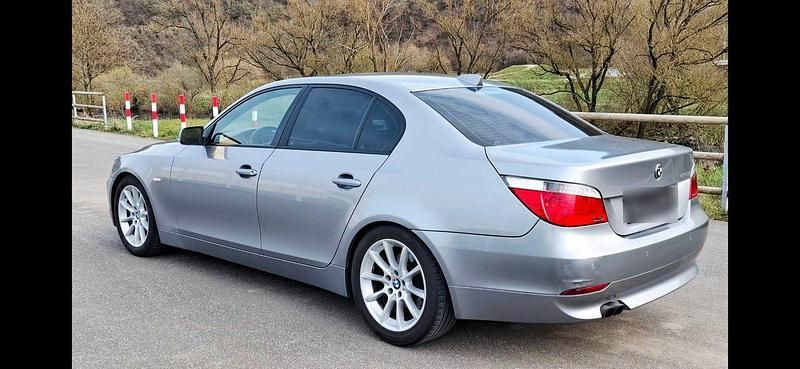 Gebraucht BMW 525 192 PS (141 kW) 2005 Grau Limousine