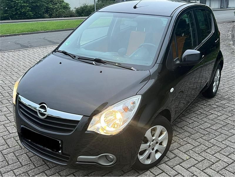 Schwarz Gebraucht 2009 Opel Agila Limousine | 1.400 € (Fairer Preis) - Bild 1/4
