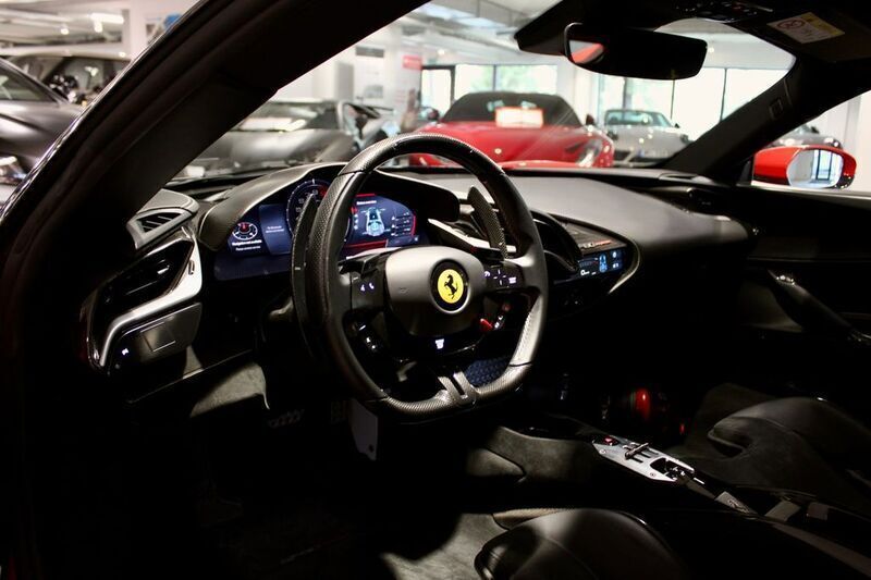 Gebraucht Ferrari SF90 999 PS (734 kW) 2021 Rot