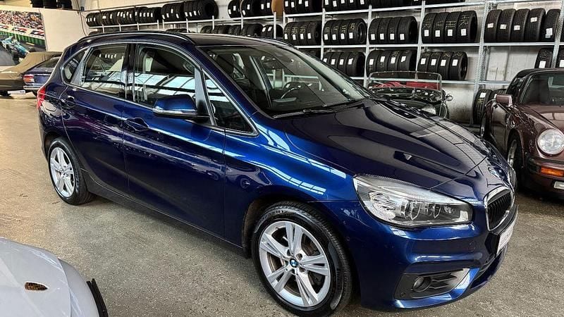 Gebraucht BMW 220 Active Tourer Performance 192 PS (141 kW) 2015 Blau Van / Kleinbus