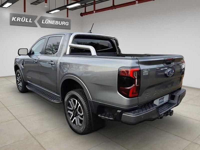 Gebraucht Ford Ranger Limited 170 PS (125 kW) 2023 Grau Pickup