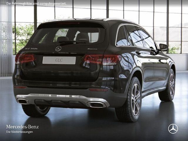 Gebraucht Mercedes GLC300e 320 PS (235 kW) 2022