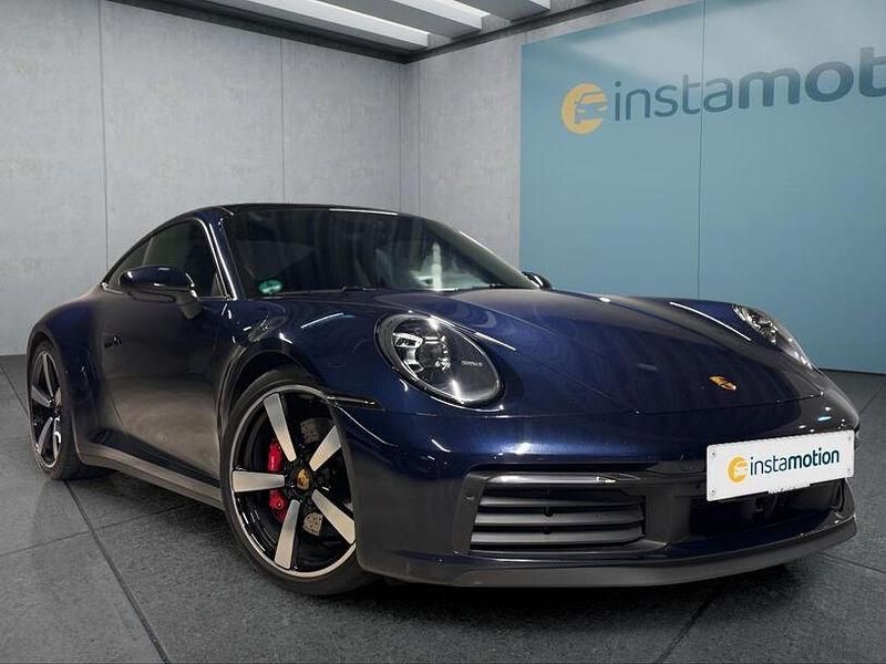 Second-hand Porsche 992 2020 Albastru