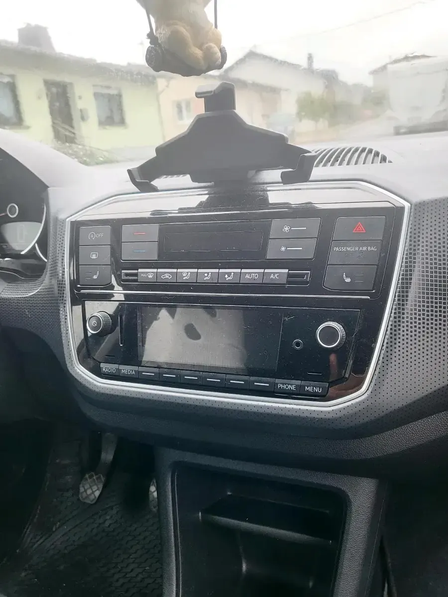 Gebraucht VW up! 75 PS (55 kW) 2018 Schwarz Kleinwagen
