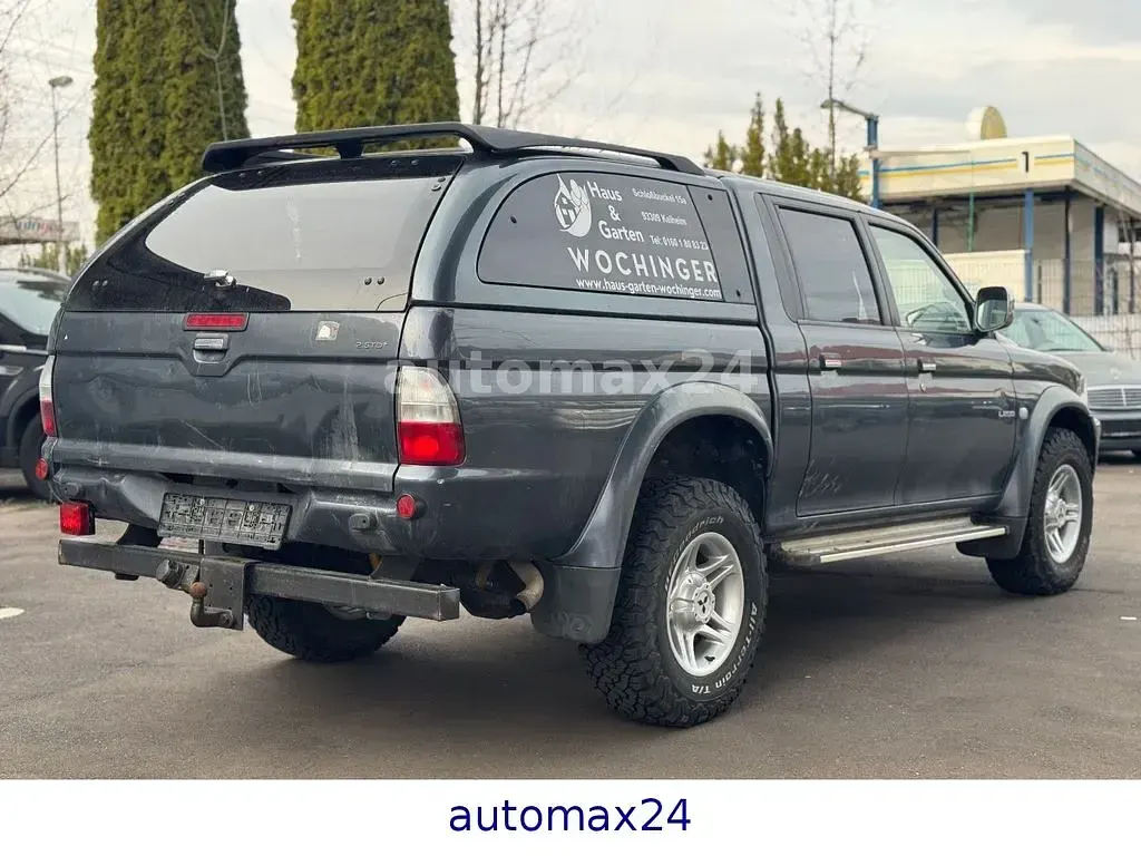 Gebraucht Mitsubishi L200 Intense 116 PS (85 kW) 2005 Grau Pickup
