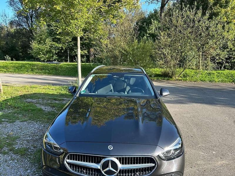 Gebraucht Mercedes C220 Advanced 200 PS (147 kW) 2022 Grau Kombi
