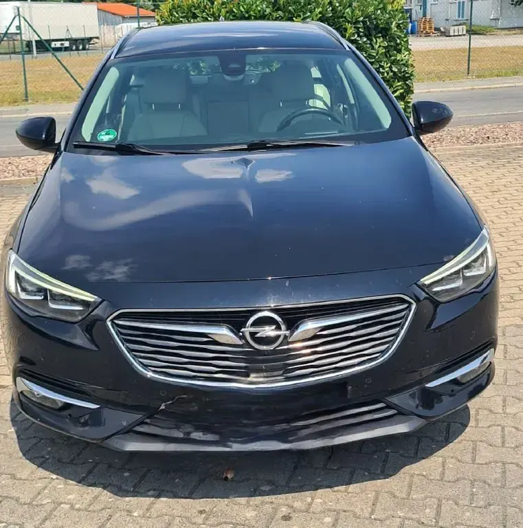Gebraucht Opel Insignia 209 PS (153 kW) 2018 Schwarz Limousine
