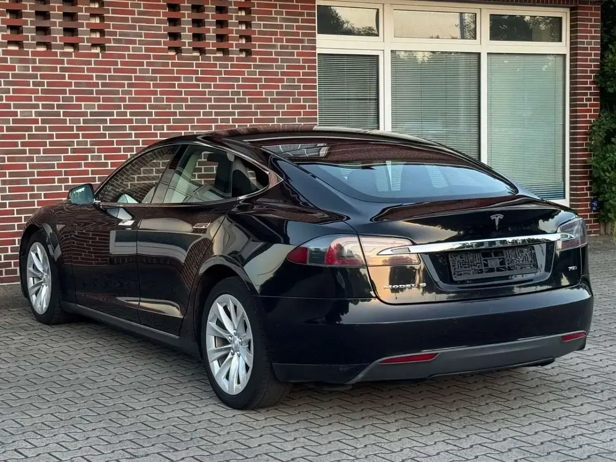 Gebraucht Tesla Model S 244 kW (333 PS) 2016 Schwarz Kleinwagen