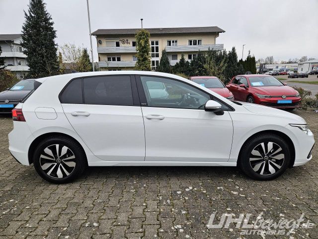 Gebraucht VW Golf VIII Move 131 PS (96 kW) 2023 Silber Kleinwagen