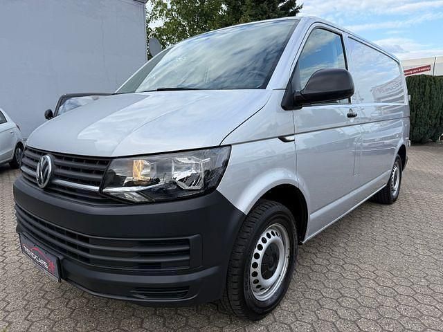 Silber Gebraucht 2017 VW T6 Van | 12.950 € - Bild 1/4