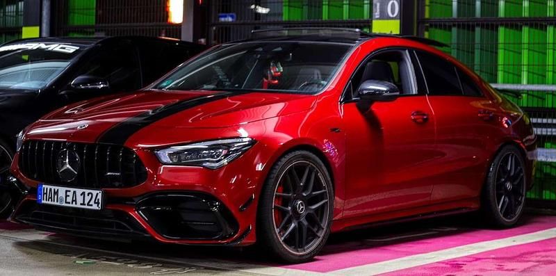 Gebraucht Mercedes CLA45 AMG AMG 421 PS (309 kW) 2022 Rot Limousine