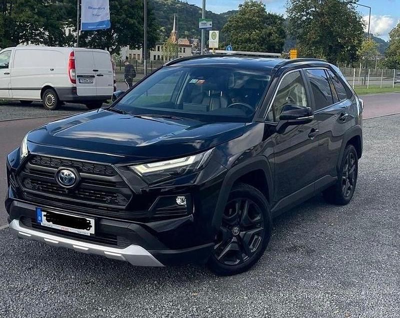 Schwarz Gebraucht 2022 Toyota RAV4 Hybrid SUV | 32.000 € (Guter Preis) - Bild 1/4