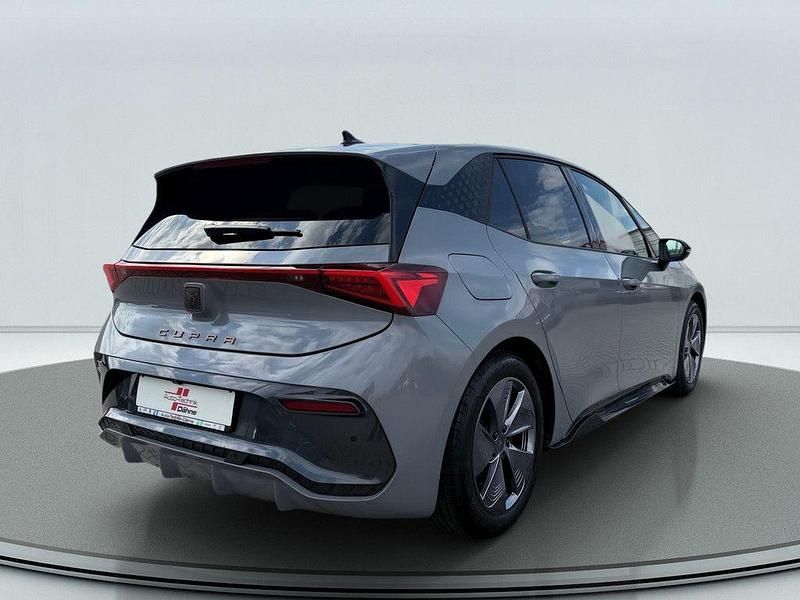 Gebraucht Cupra Born 150 kW (204 PS) 2023 Grau / vapor grey Kleinwagen