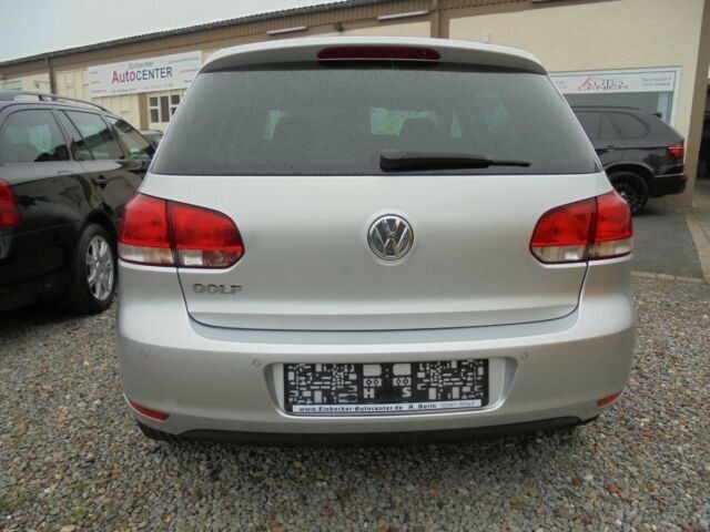 Gebraucht VW Golf VI Comfortline 80 PS (58 kW) 2009 Silber metallic Kleinwagen