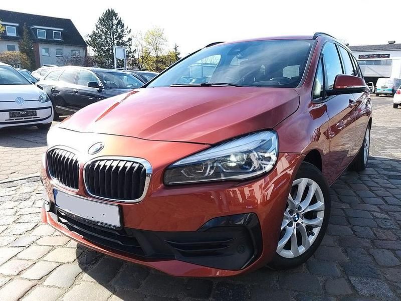 Gebraucht BMW 218 Advantage 150 PS (110 kW) 2020 Orange Kombi