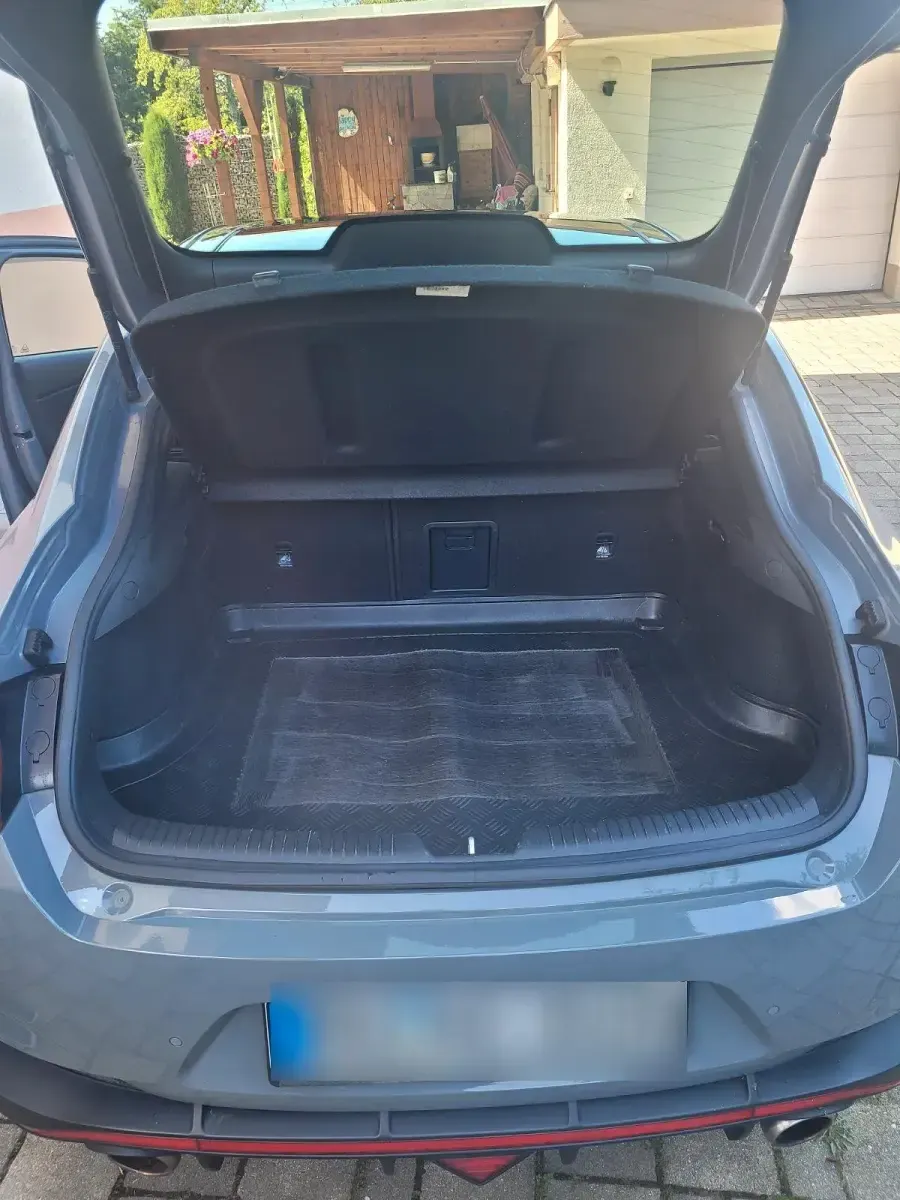 Gebraucht Hyundai i30 275 PS (202 kW) 2019 Grau Limousine