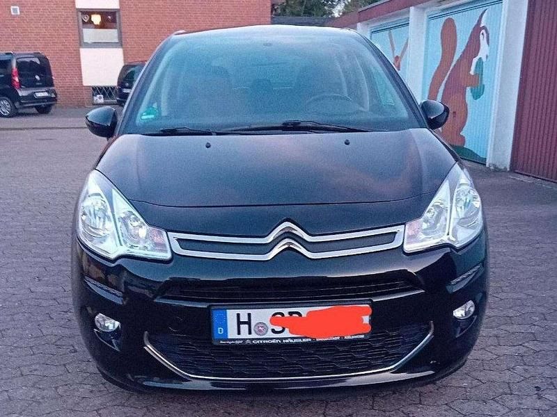 Schwarz Gebraucht 2015 Citroën C3 PureTech Kleinwagen | 4.950 € (Fairer Preis) - Bild 1/4