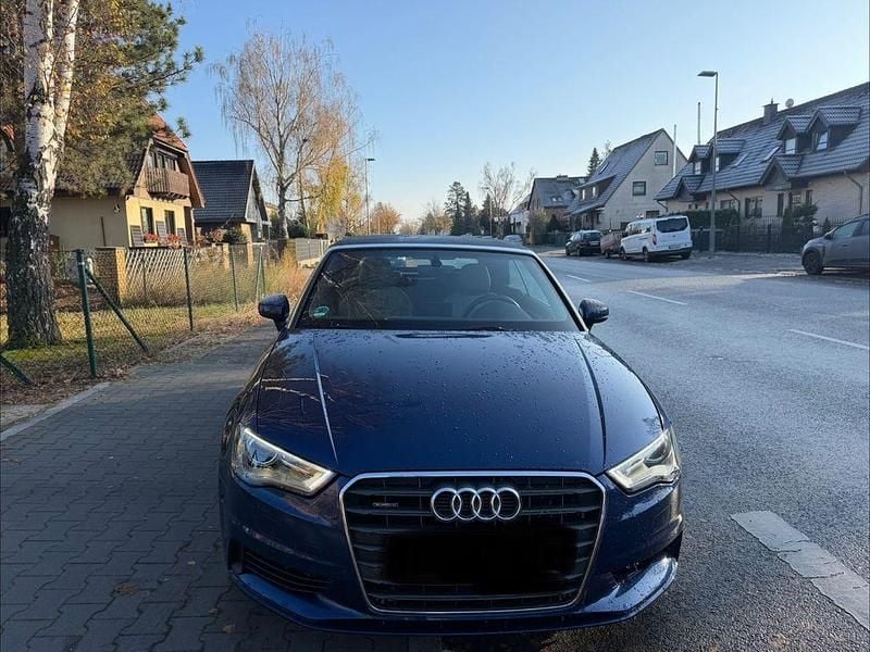 Gebraucht Audi A3 Cabriolet Ambiente 179 PS (131 kW) 2016 Blau Cabrio