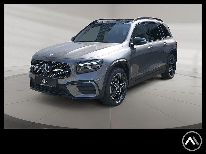 Grau metalliclack mountaingrau Gebraucht 2025 Mercedes GLB200 SUV | 53.980 € - Bild 1/4