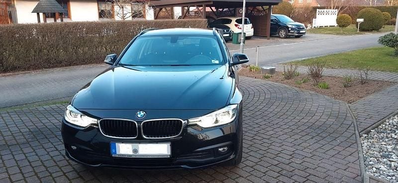Gebraucht BMW 318 150 PS (110 kW) 2019 Schwarz Kombi
