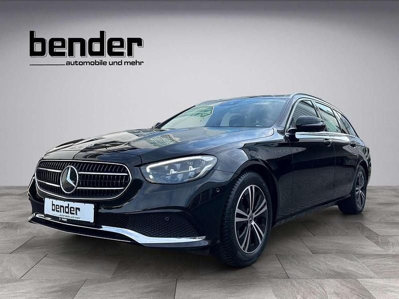 Schwarz Gebraucht 2024 Mercedes E200 Kombi | 42.600 € (Superpreis) - Bild 1/4