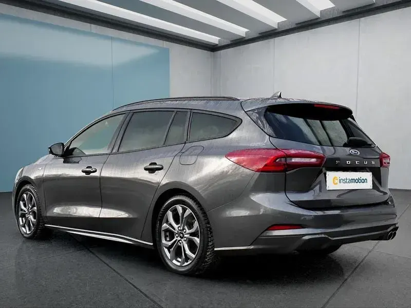 Usata Ford Focus ST-Line 125 CV (91 kW) 2024 Grigio Station wagon