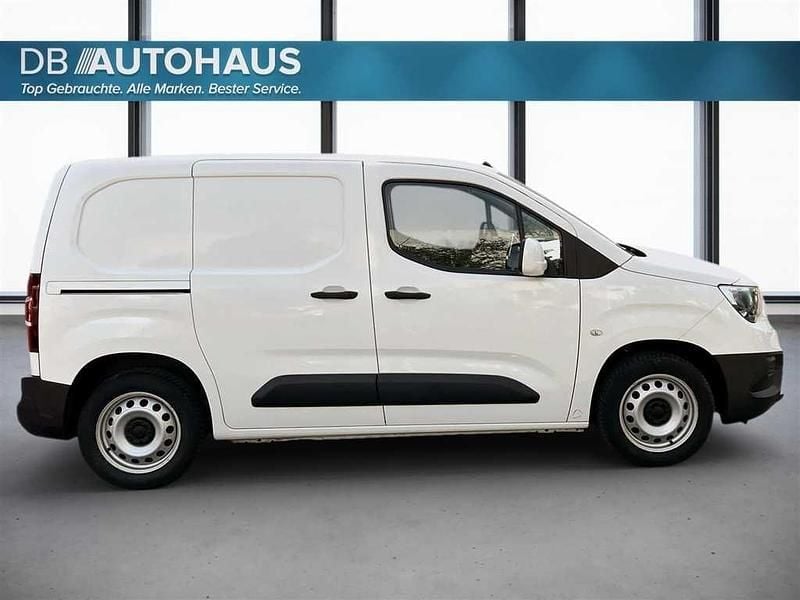 Usata Opel Combo Edition 110 CV (80 kW) 2021 Bianco Monovolume