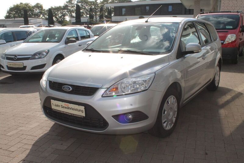 Gebraucht Ford Focus Viva 109 PS (80 kW) 2011 Silber Kombi