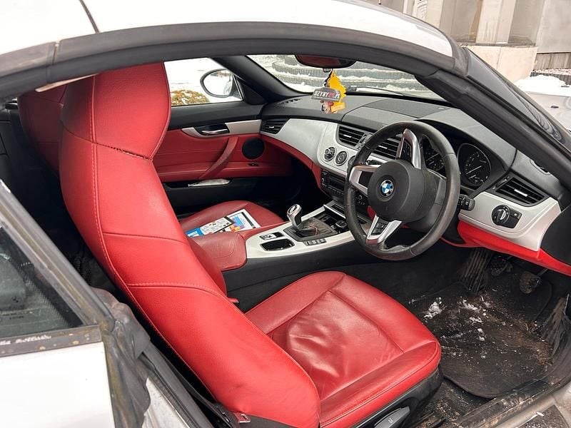 Gebraucht BMW Z4 150 PS (110 kW) 2009 Grau Cabrio