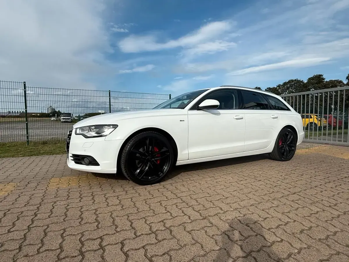 Gebraucht Audi A6 S-Line 218 PS (160 kW) 2013 Weiß Kombi