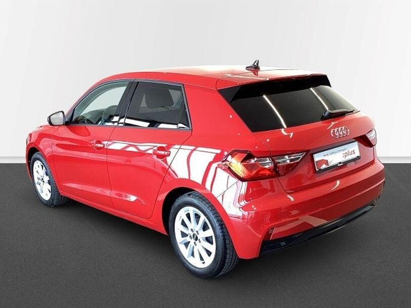 Gebraucht Audi A1 Sportback Advanced Plus 95 PS (69 kW) 2024 Progressivrot metallic Kleinwagen