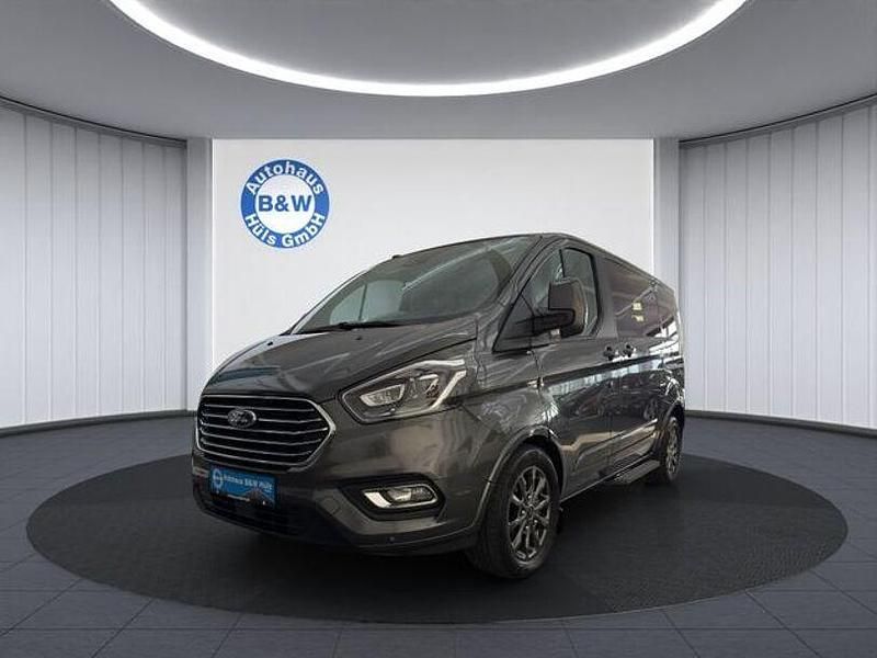 Gebraucht Ford Tourneo Custom Titanium 170 PS (125 kW) 2018 Grau Van