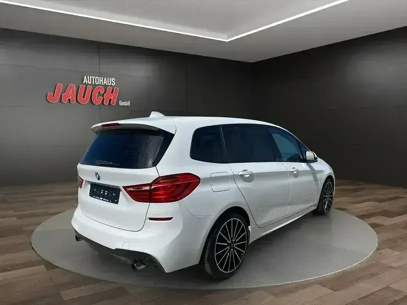 Gebraucht BMW 220 Gran Tourer M Sport 192 PS (141 kW) 2017 Weiss Van / Kleinbus