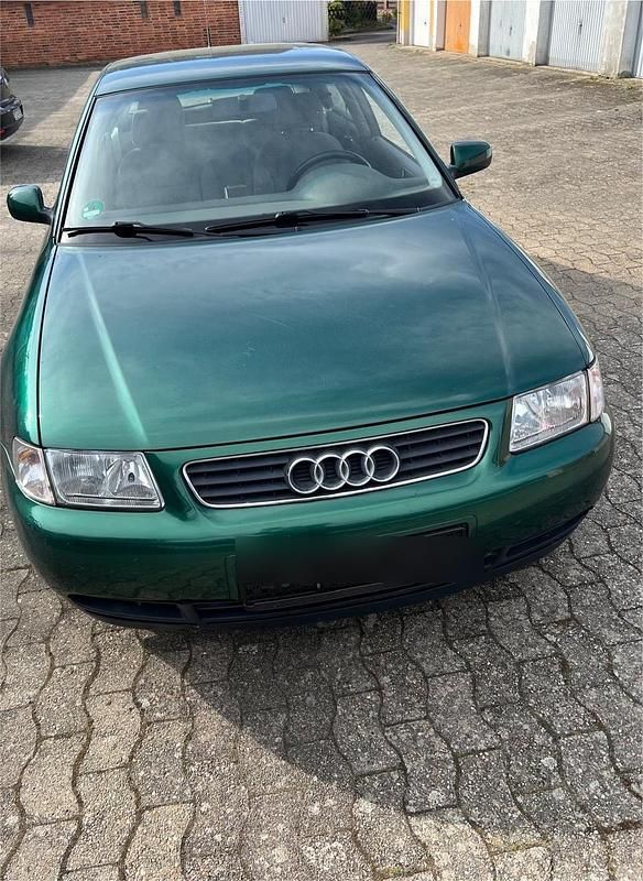 Grün Gebraucht 1997 Audi A3 Kleinwagen | 1.350 € (Fairer Preis) - Bild 1/4