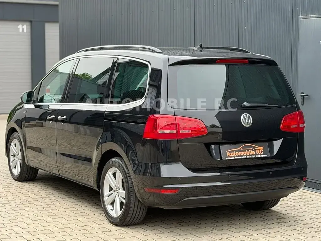 Gebraucht VW Sharan Match 140 PS (102 kW) 2012 Schwarz Van / Kleinbus