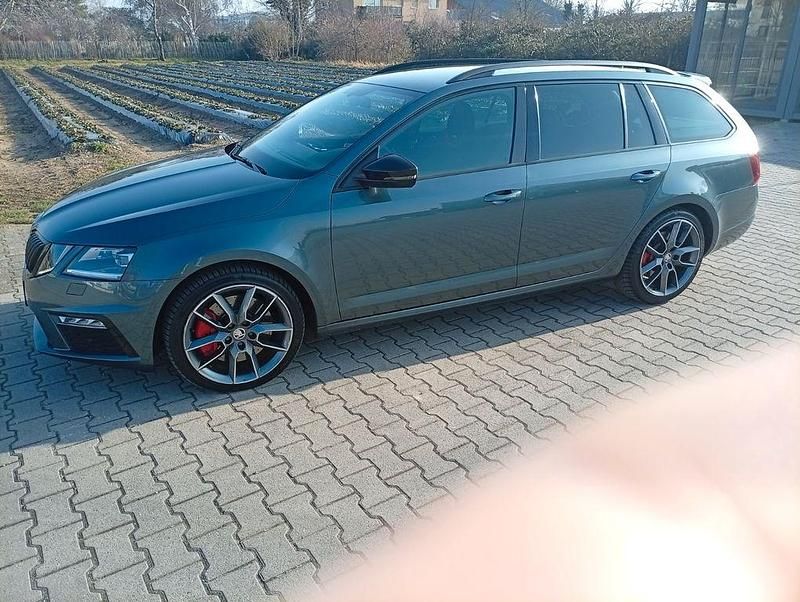 Gebraucht Skoda Octavia RS 245 PS (180 kW) 2019 Grau Kombi