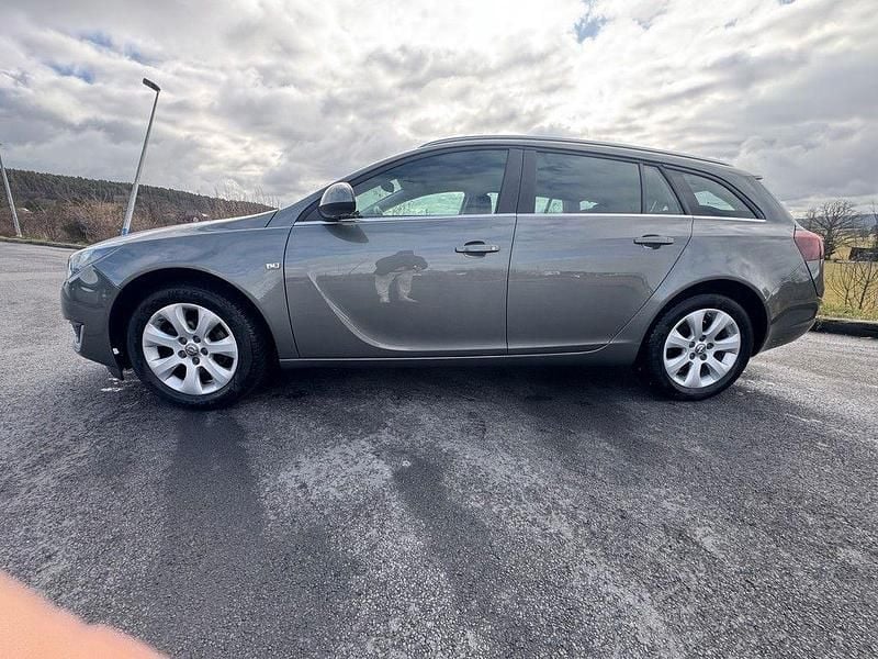Gebraucht Opel Insignia 170 PS (125 kW) 2017 Grau Kombi