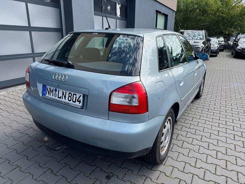 Gebraucht Audi A3 Ambiente 102 PS (75 kW) 2001 Silber Kleinwagen