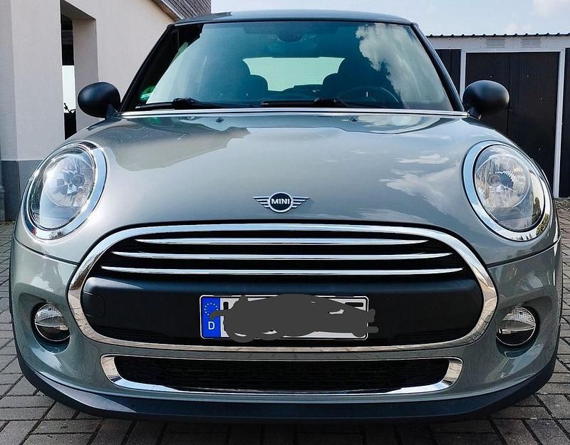 Gebraucht Mini ONE 102 PS (75 kW) 2019 Grau Kleinwagen