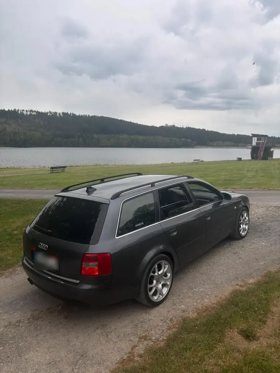 Gebraucht Audi A6 S-Line 150 PS (110 kW) 2001 Grau Kombi