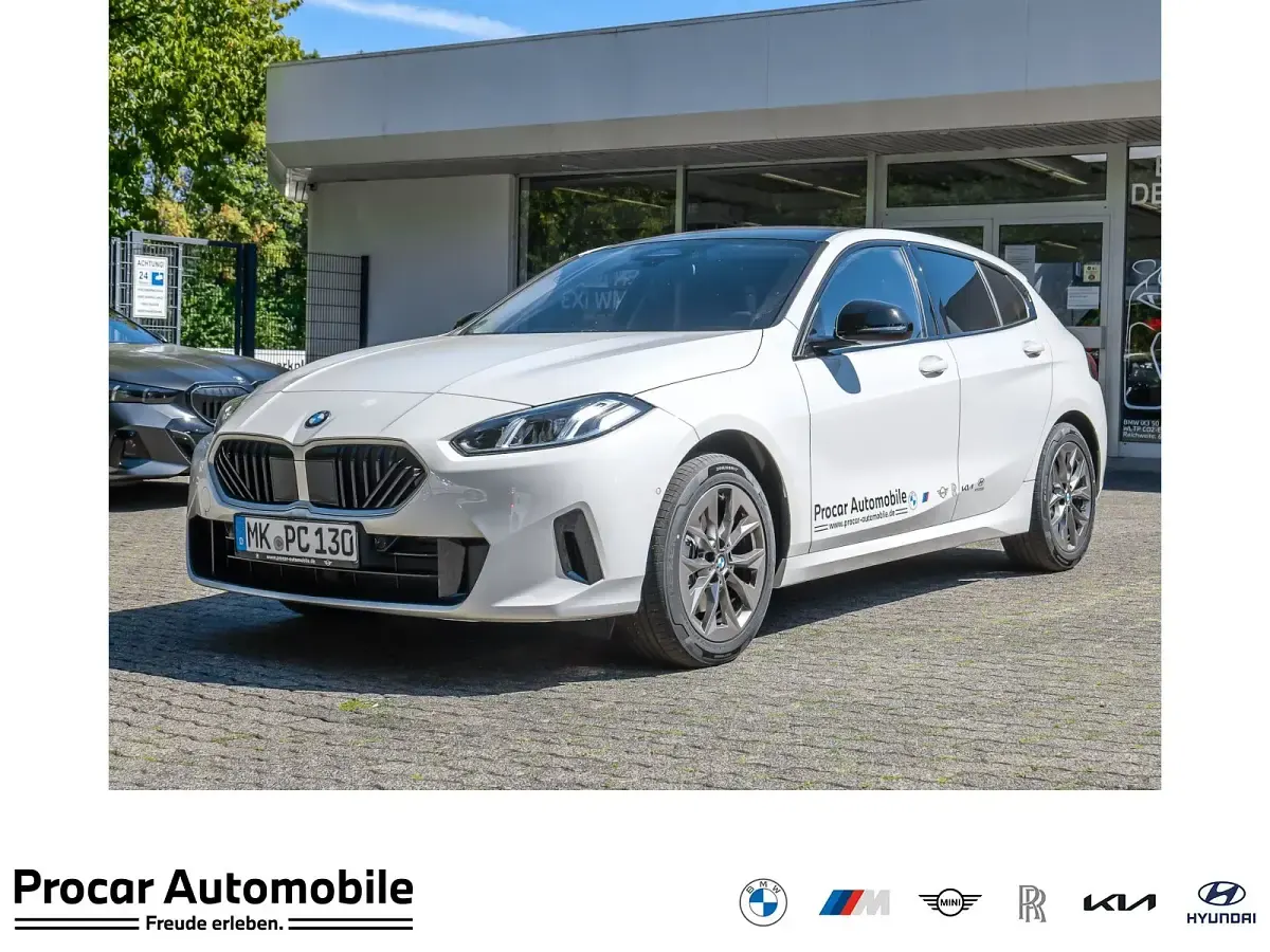 Gebraucht BMW 120 Shadowline 156 PS (114 kW) 2026 Kleinwagen