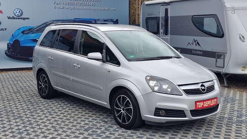 Gebraucht Opel Zafira Edition 140 PS (102 kW) 2007 Starsilber iii m2 Van / Kleinbus